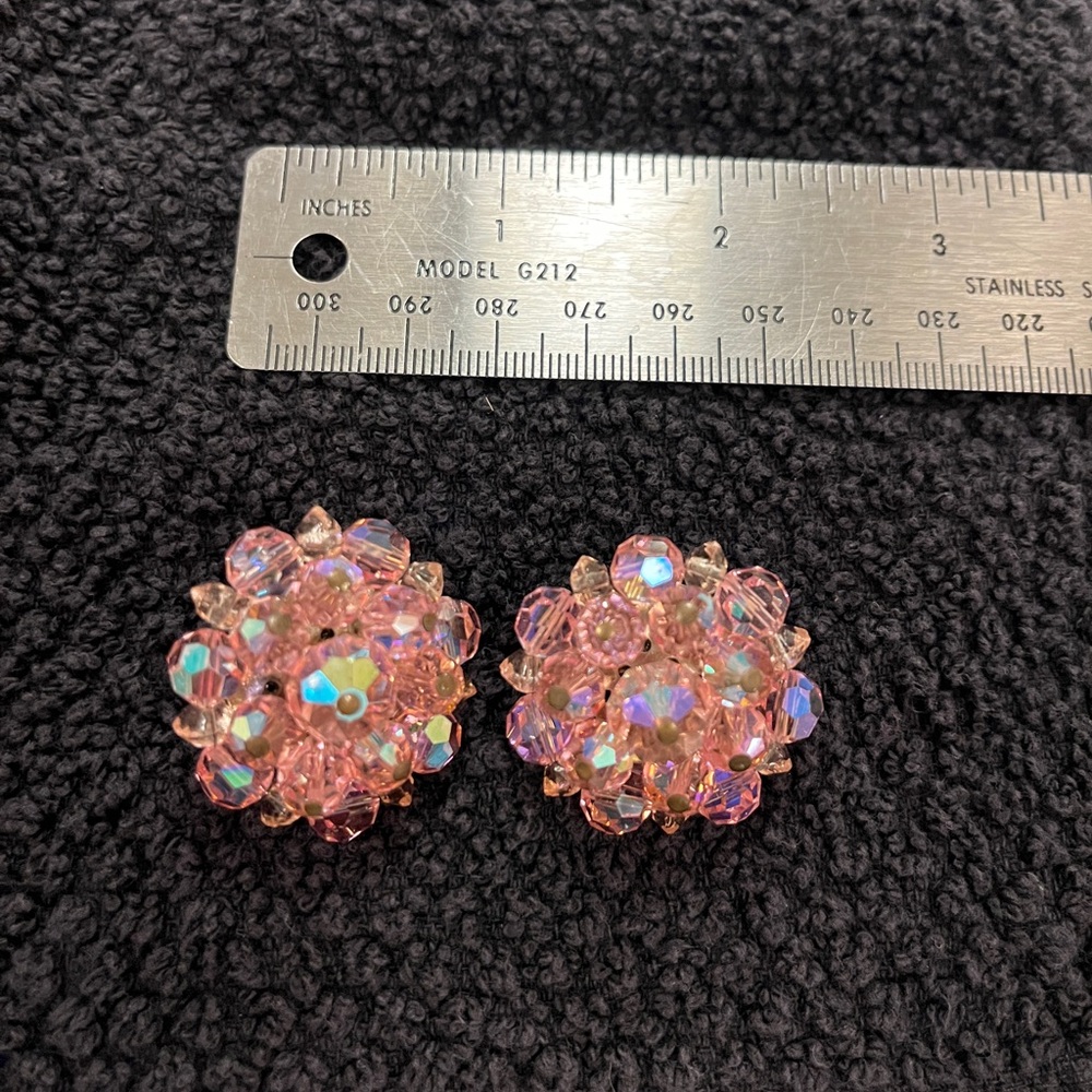 Dazzling Vintage Pink Crystal Cluster Beads Clip-on Earrings